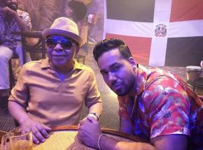 ROMEO SANTOS FT TEODORO REYES - ILESO