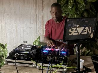 dj-seven.jpeg
